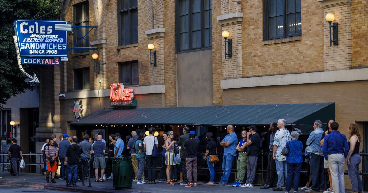 Historic Cole's set to close permanently with collaborative French dips
