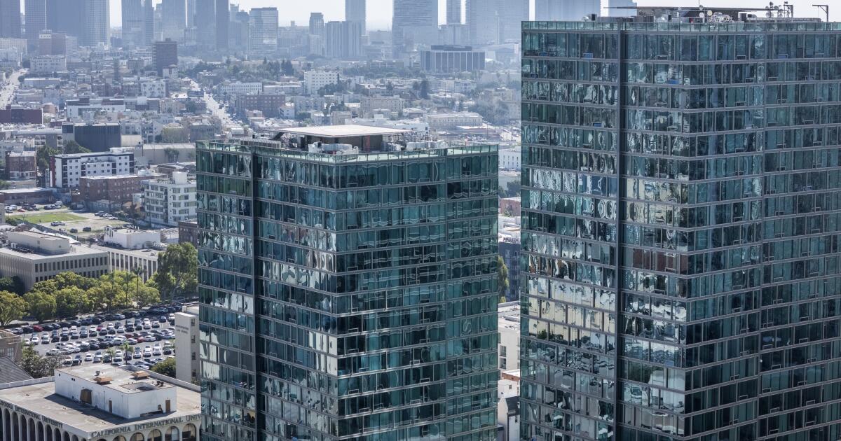 Inside L.A.'s world of millionaire 'crypto kids,' scammers and cops