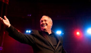 Neil Sedaka cause of death: atherosclerotic cardiovascular disease