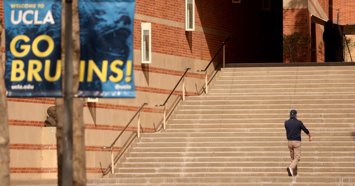 Santa Monica man arrested on suspicion of kidnapping 2 UCLA students, raping another woman