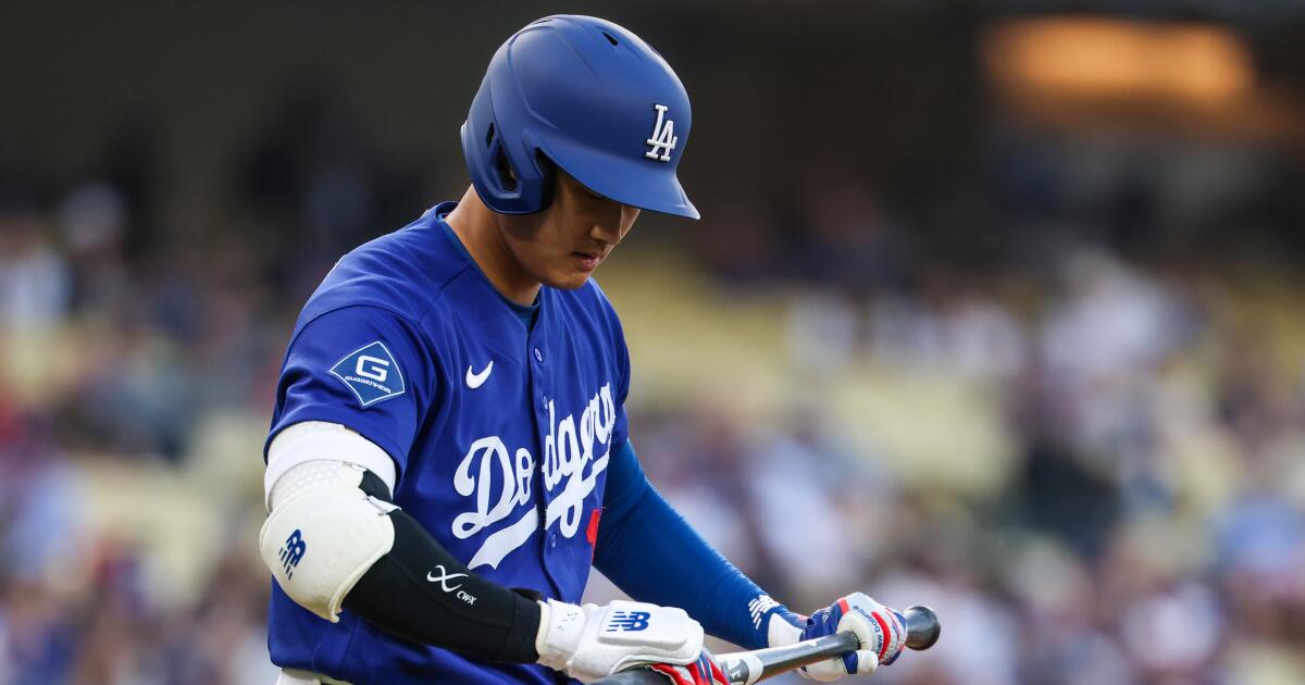 Dodgers opening day live updates: Start time, TV, betting odds
