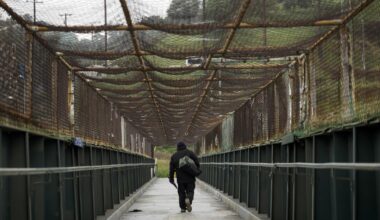 A great city needs a walking path to Dodger Stadium. Do it, Frank McCourt