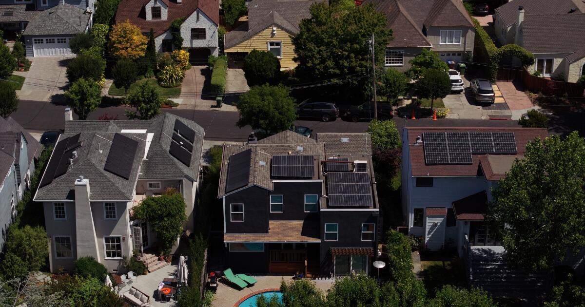 Solar panel reimbursements to remain low under California appeals court ruling