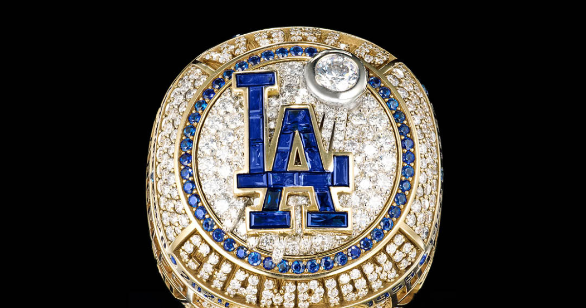 Dodgers received 2025 World Series rings. What do they look like?