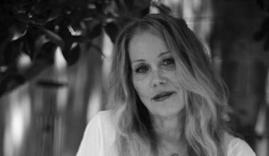 Christina Applegate's book unpacks trauma, abuse and struggles with MS