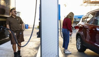 Suspending gas tax, reducing refinery regulations pushed by two Democrats running for governor