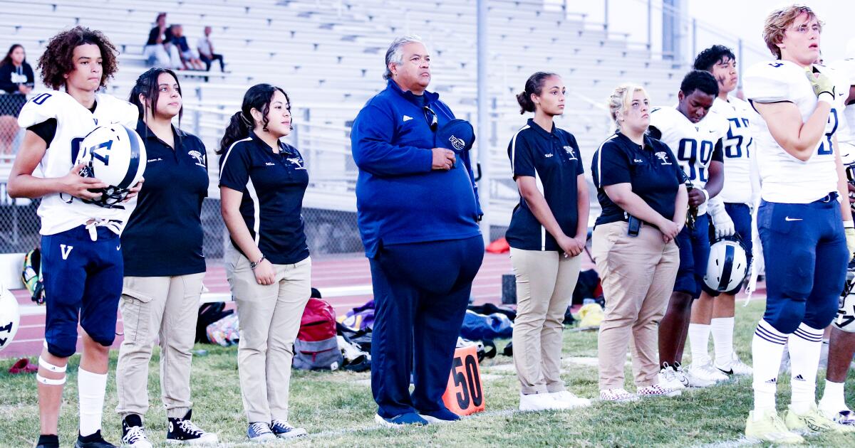 Angelo Gasca, longtime Venice football coach, dies at 65