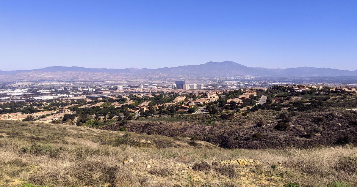 Rare death by rattlesnake bite in Orange County highlights hidden danger on SoCal trails