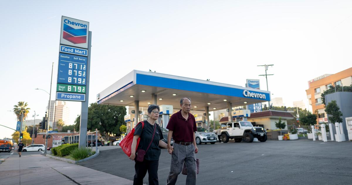 When gas prices spike, the world focuses on this L.A. gas station to vent its rage