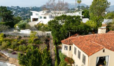 See some of Los Angeles' best architecture on these staircase walks