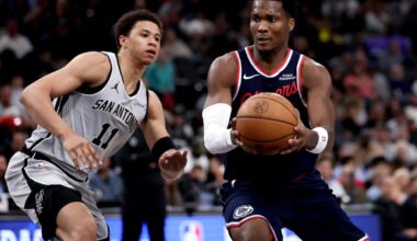 Clippers, playing without Kawhi Leonard, come up short against Spurs