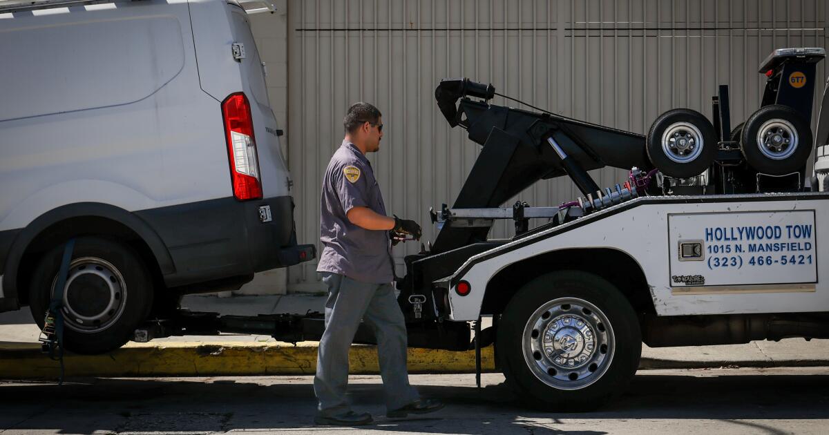 They had worse Oscars than Timothée Chalamet: Cars towed in Hollywood