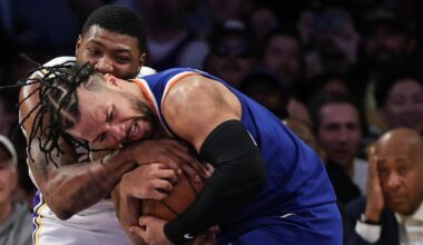 Lakers prove vs. Knicks they can achieve gritty defensive wins