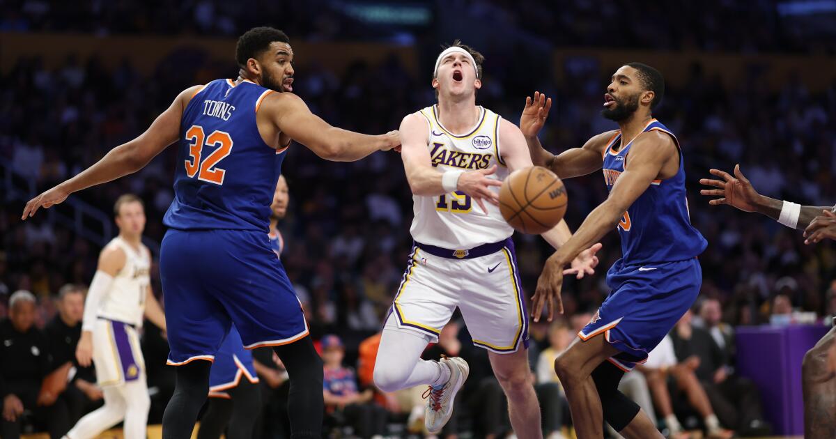 Luka Doncic, Austin Reaves carry LeBron-less Lakers past Knicks