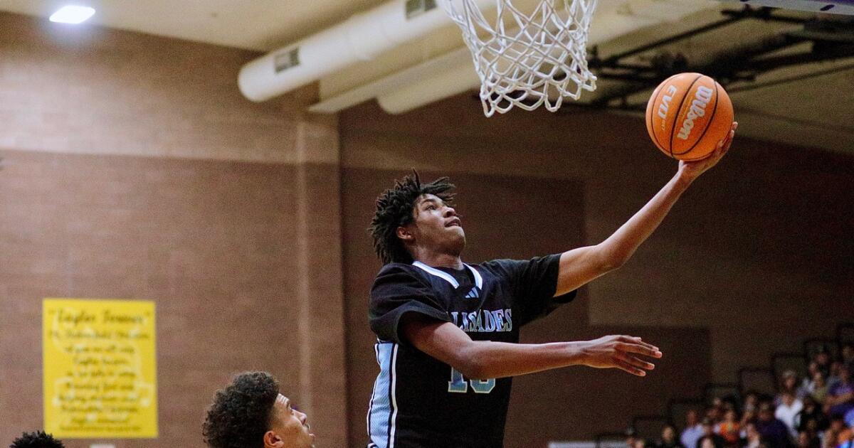 Palisades comes up just short against Bakersfield Christian