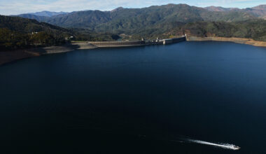 Enviro, tribal groups press California governor to oppose Shasta Dam raise