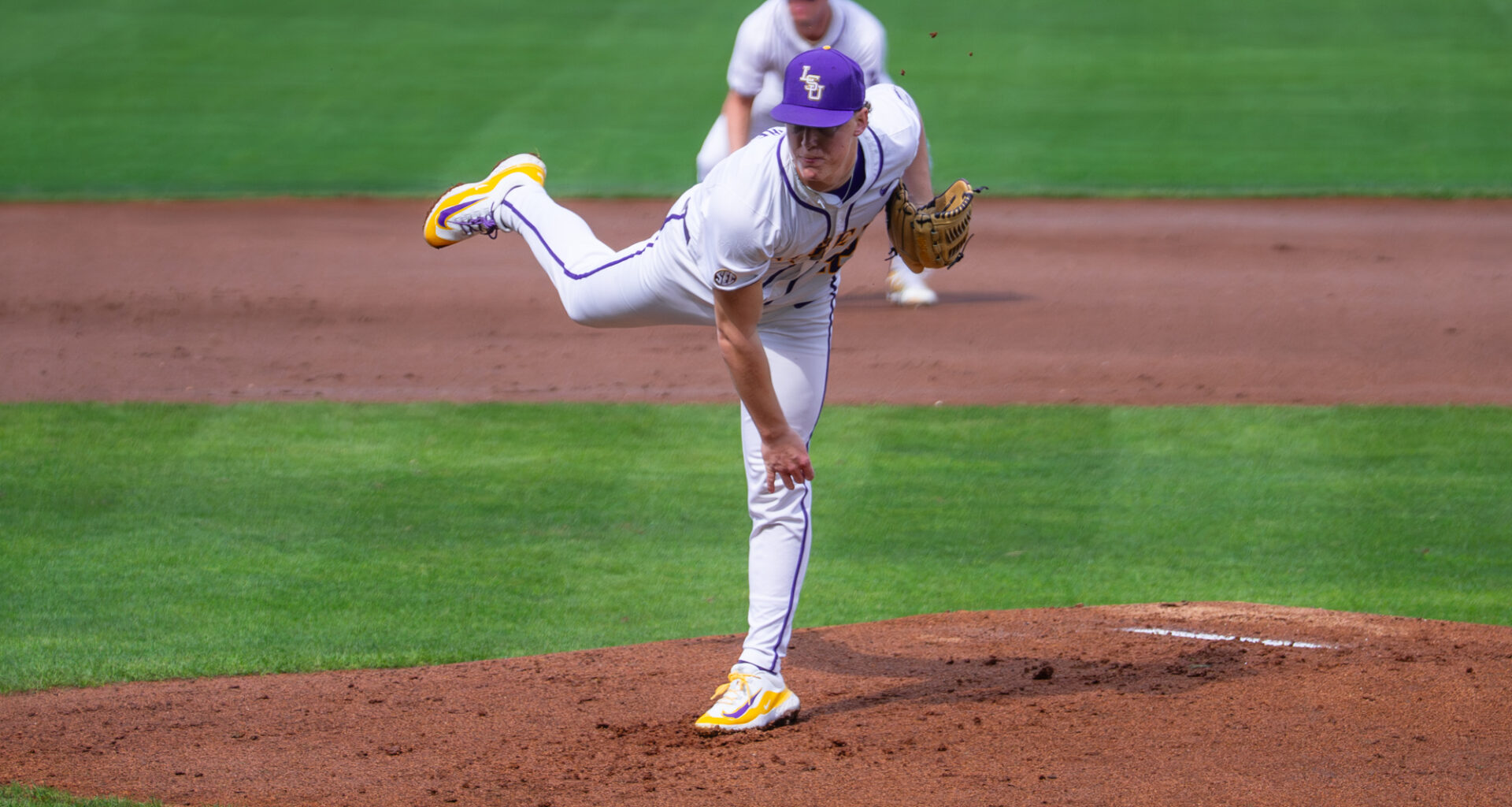 LSU baseball's late rally can't earn win over Sacramento State