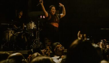 French voices, Bay energy: Crowds turn out for Francophone stars