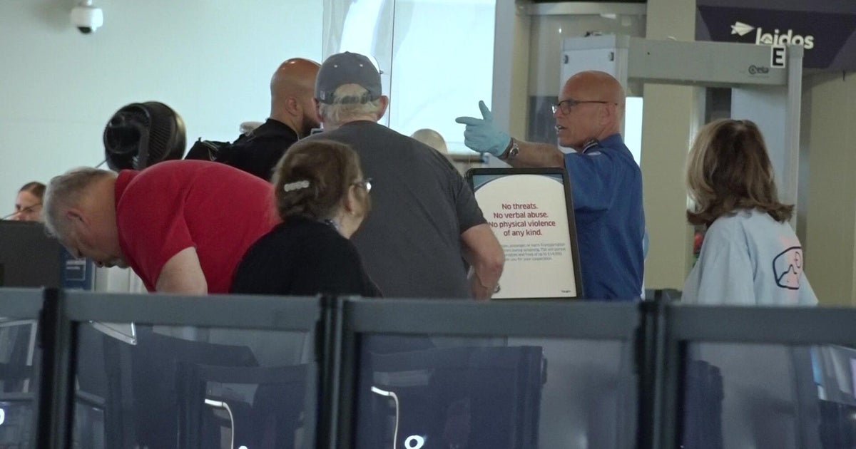 Sacramento International Airport warns travelers of wait times during partial government shutdown