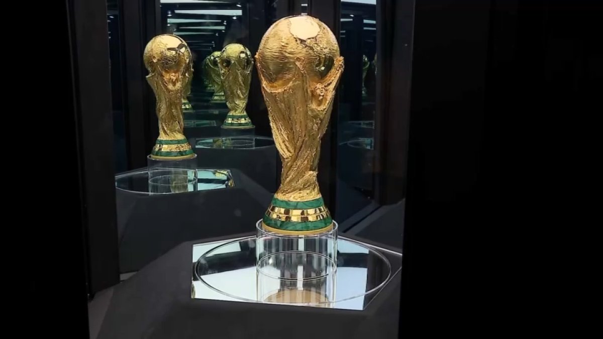 FIFA World Cup trophy visits San Francisco during U.S. tour – NBC Bay Area
