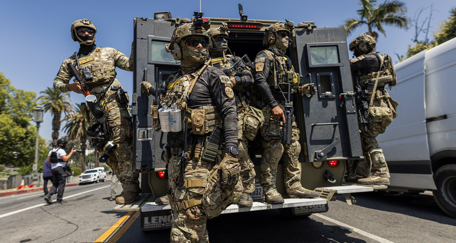 9th Circuit rejects CA law requiring ID for immigration agents- CalMatters