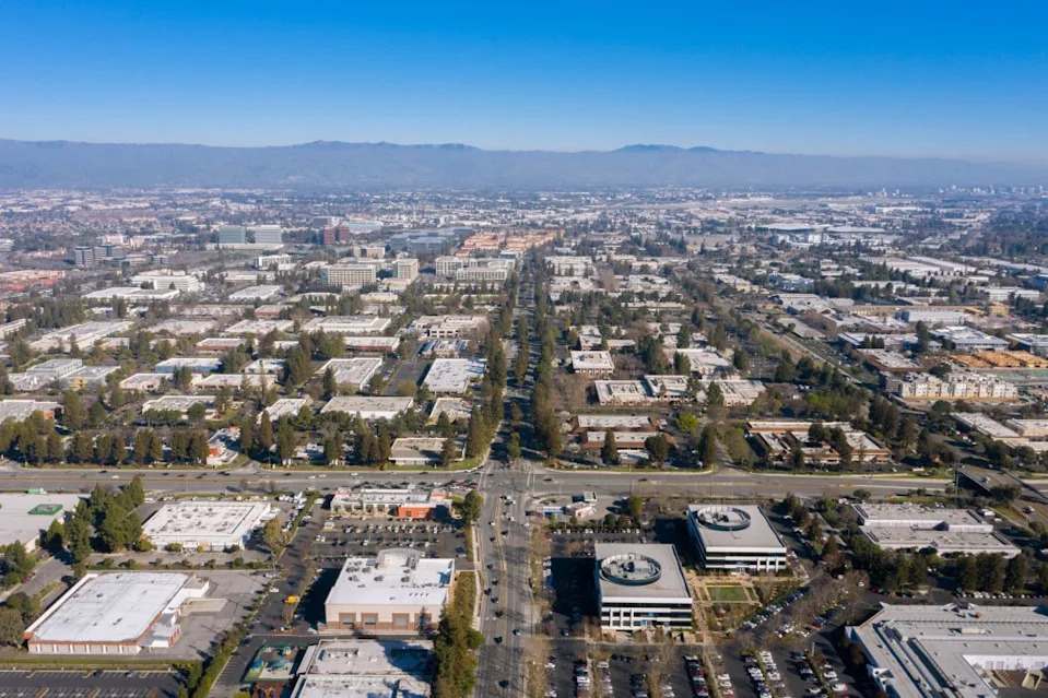 Palo Alto was originally established in 1891 as a “dry” town for Stanford University, with alcohol sales prohibited within one mile of the campus.