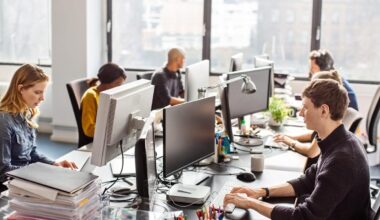 Gen Z fled San Francisco for Texas and Florida. Now they're turning 'welcomer cities' into the next big tech towns