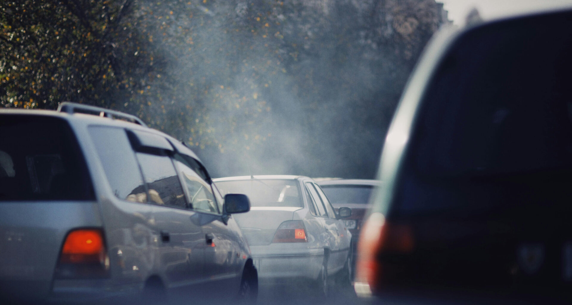How California’s war on smog and its ambitious car pollution rules made everyone’s air cleaner
