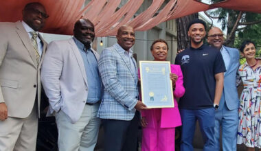 At D. Monaghan’s on the Hill, a resolution declaring April 9 ‘100 Black Men of the Bay Area Day’ was witnessed by (l.-r.) 100 Black Men leaders Maurice Harold, Marco T. Lindsey, Danny Lee Williams, Oakland Mayor Barbara Lee, Oakland City Council President Kevin Jenkins, Port of Oakland Commissioner Derek Mohammad, and Oakland Councilmember Janani Ramachandran. Photo by Carla Thomas.
