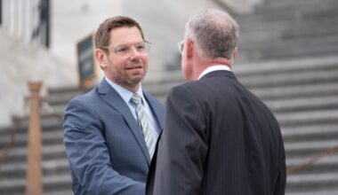 A messy California governor's race raises Democratic fears of potential loss