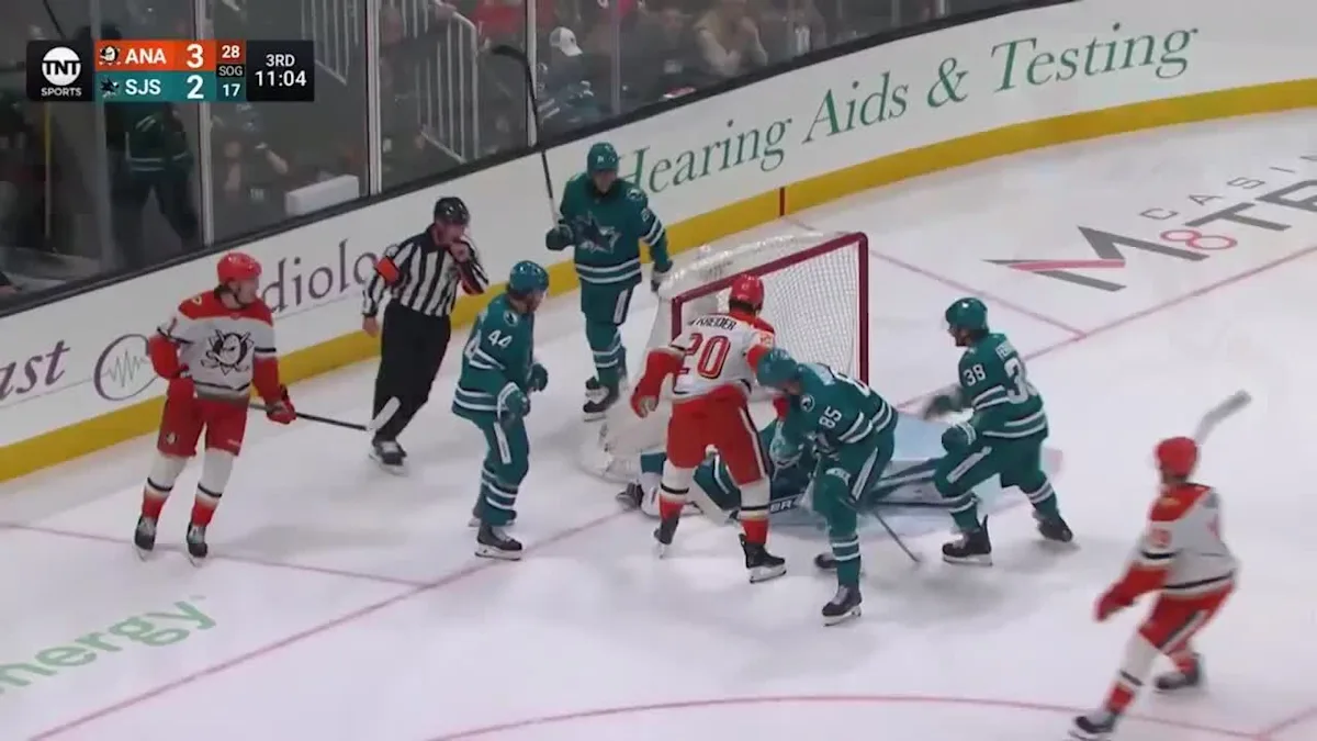 Yaroslav Askarov with a Spectacular Goalie Save vs. Anaheim Ducks
