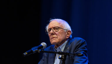 Bernie Sanders met with prominent AI doomers in Berkeley