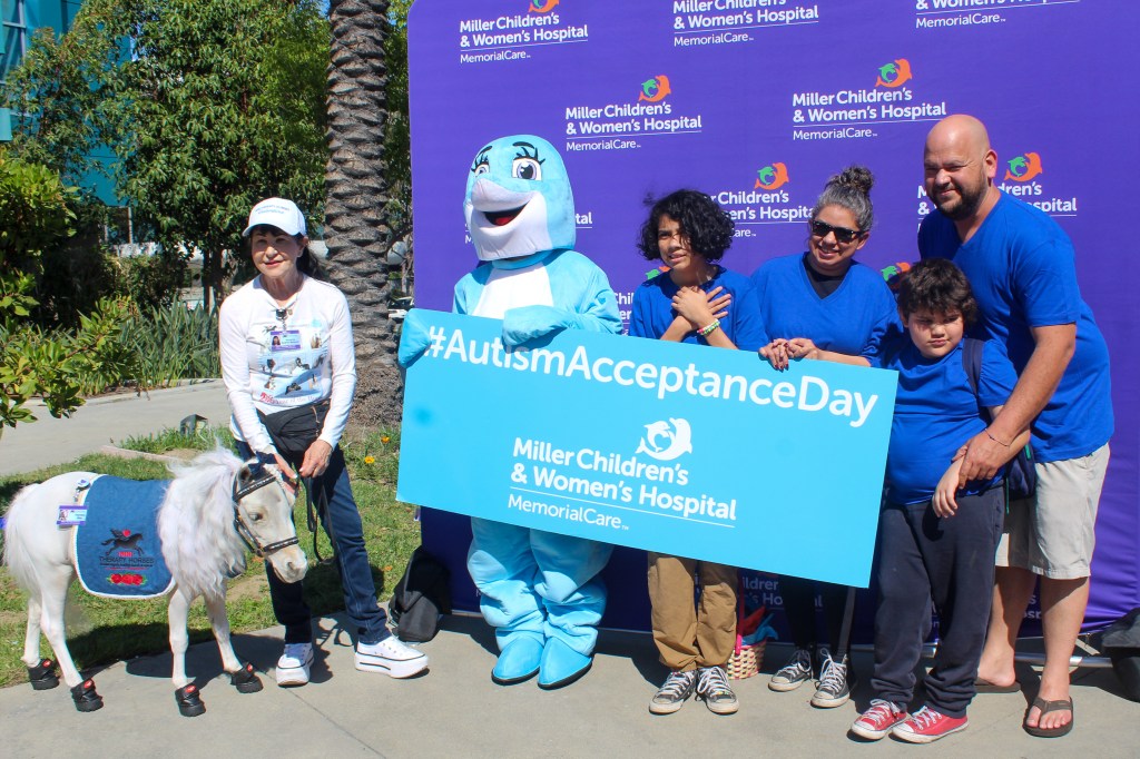 Miller hospital celebrates Autism Acceptance Day with help from mini therapy horses, firefighters – Press Telegram