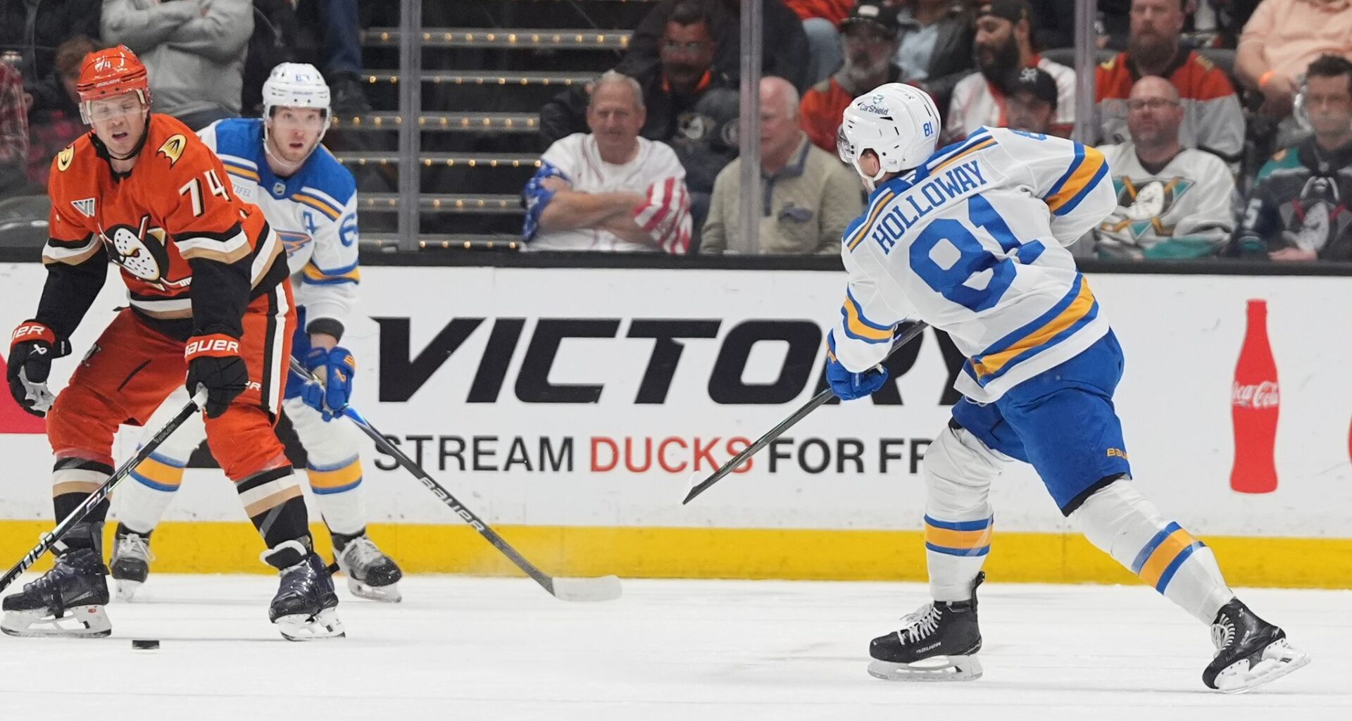 Dylan Holloway's two goals help Blues keep slim playoff hopes alive with 6-2 win over Ducks
