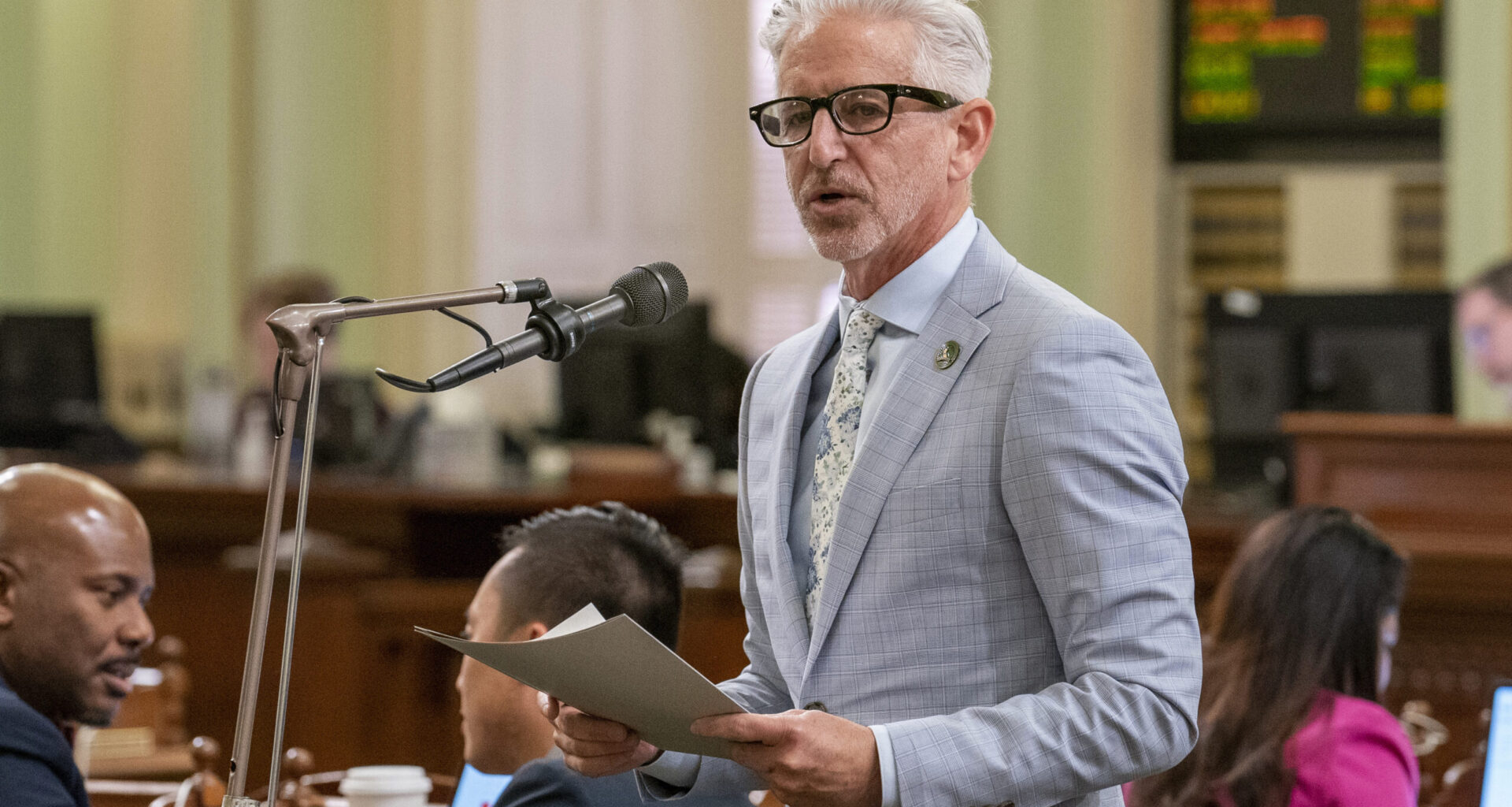 Long Beach state Assembly member proposes law to keep kids under 16 off social media • Long Beach Post News