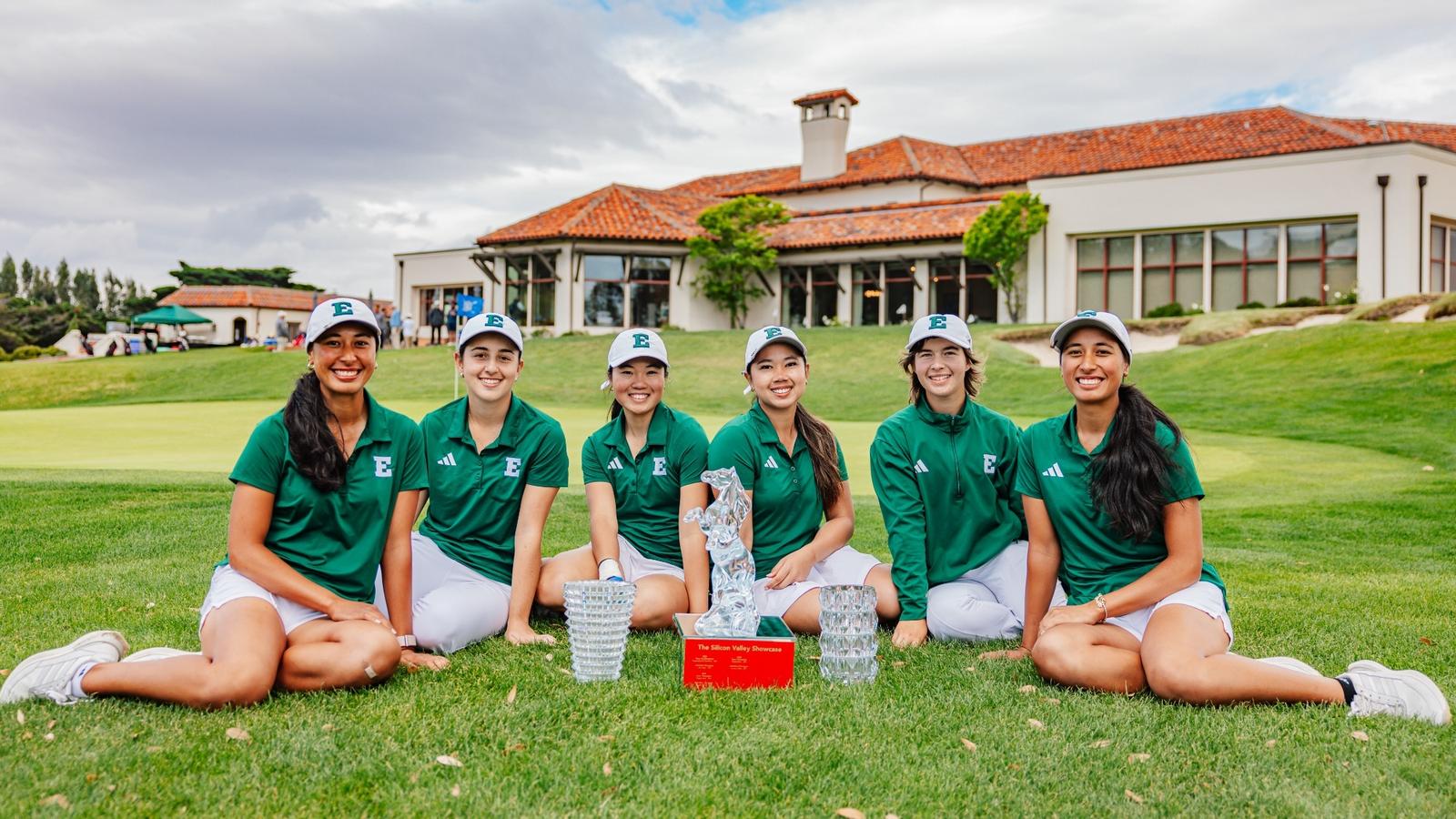 Baiyok Sukterm poses with her trophy on the 18th green after winning the Silicon Valley Showcase, March 31, 2026
