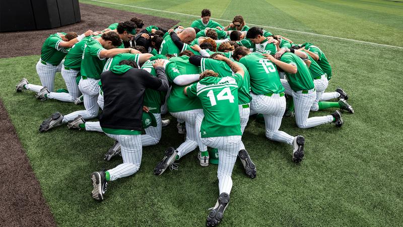 Wolverines fall 8-2 to Cal State Bakersfield in Series Finale
