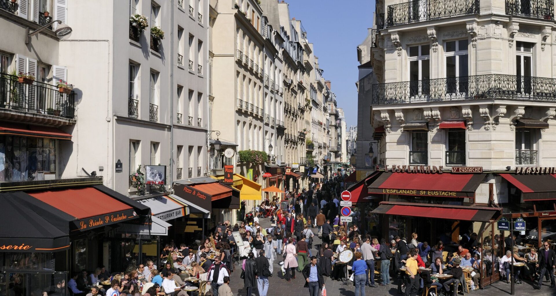 SF neighborhood rediscovered magic formula of 19th century Paris