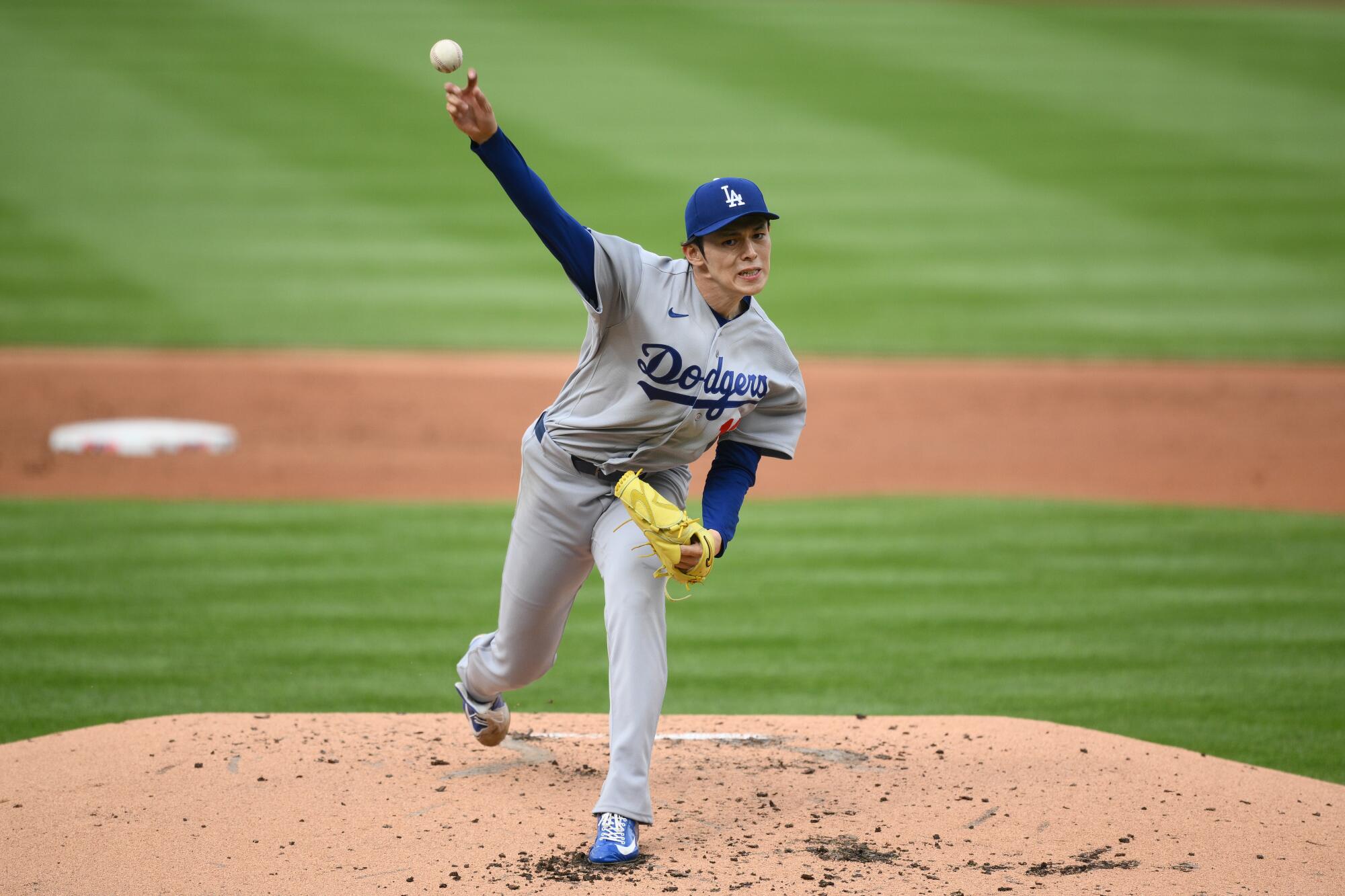 Dodgers starting pitcher Roki Sasaki delivers during the second inning against the Washington Nationals.