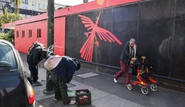 S.F. can continue giving out pipes, foil to drug users