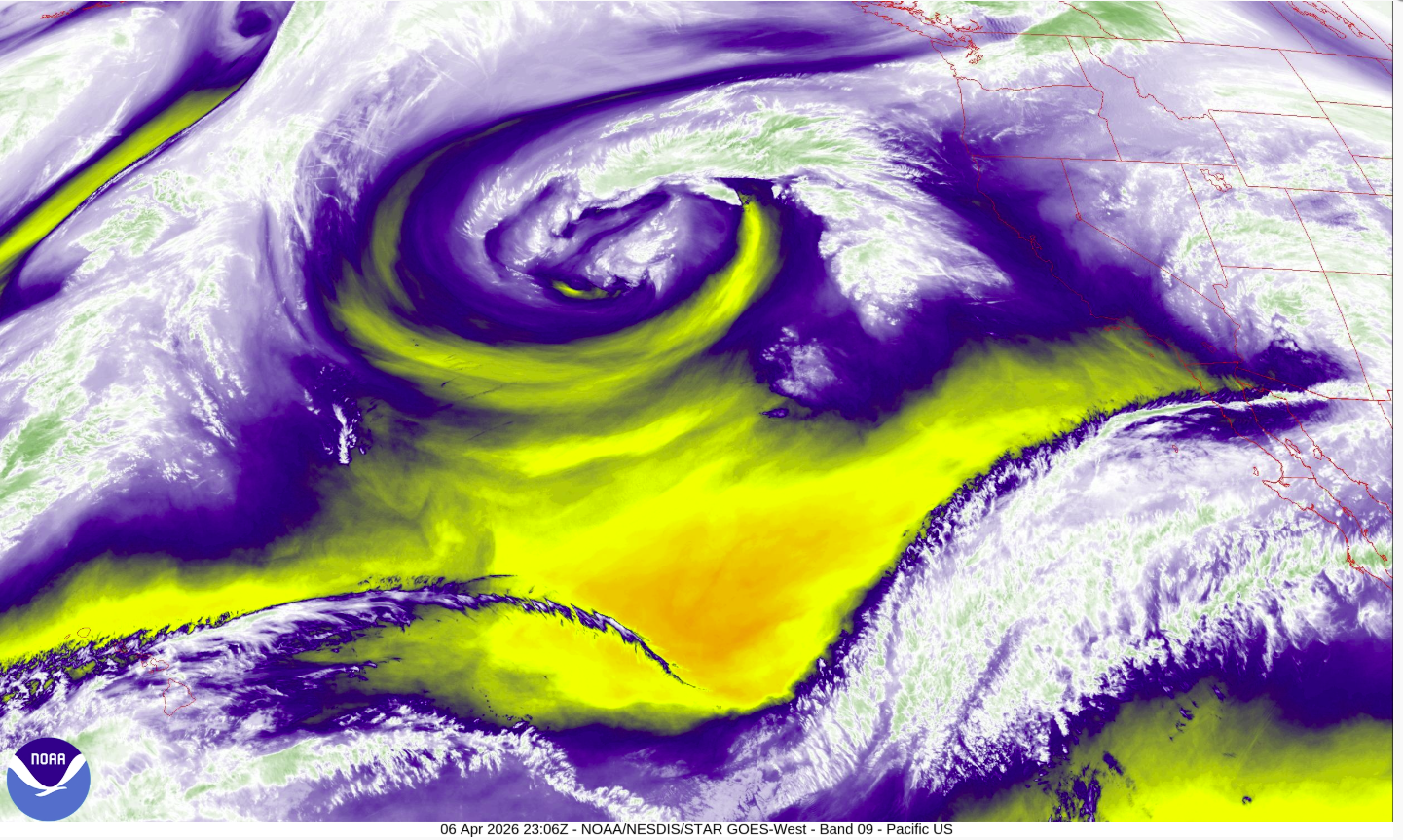 Incoming California weather system makes beautiful circle in sky