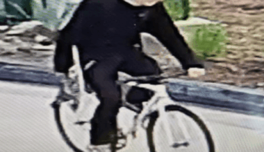Bakersfield PD seeks suspect who stole bicycle on Ming Ave