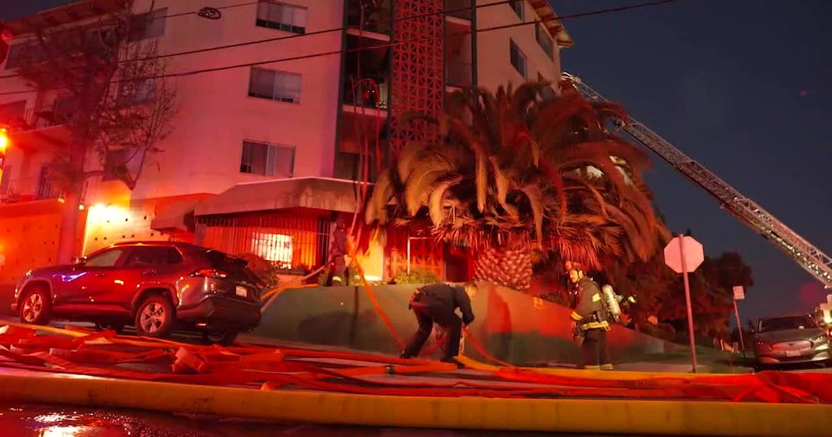 Residents of Oakland apartment building rescued by firefighters