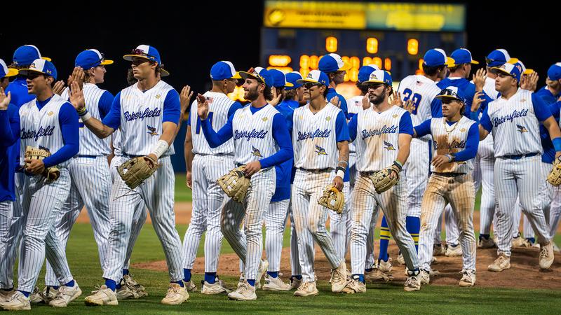 Bakersfield Powers Past Pacific, 8-1 at Hardt Field