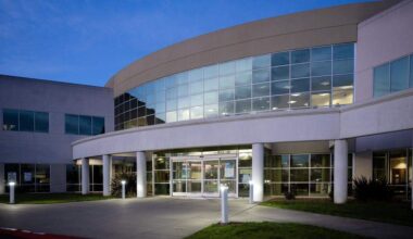 Sacramento district races to avoid state receivership