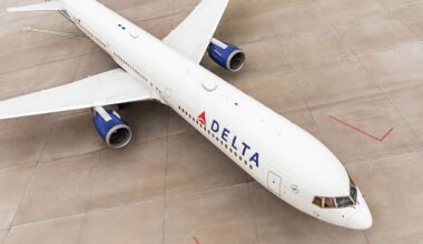 Delta flight makes emergency landing in Oakland due to ‘odor’