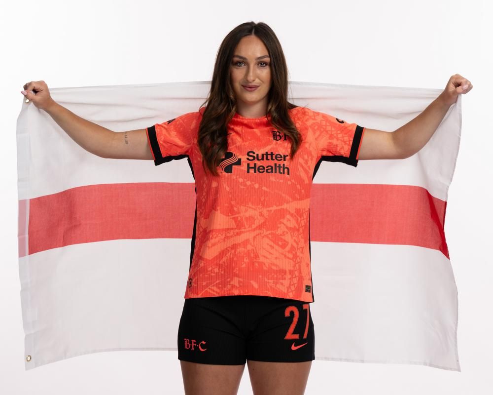 Bay Collective to buy Sunderland Women and sets…