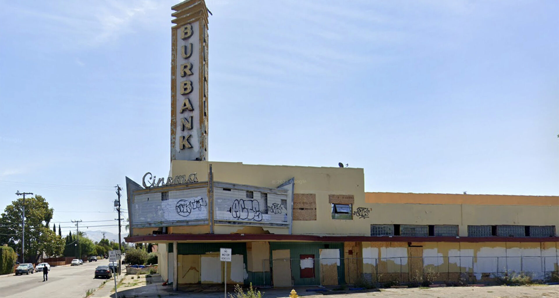 Nearly 100 Minors allegedly break into Bay Area movie theater