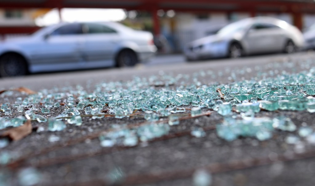 Judge upholds Oakland murder charge where man allegedly killed car burglar