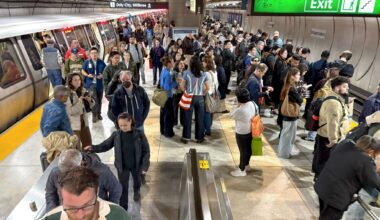 BART halts service near SFO, snarling Bay Area commute